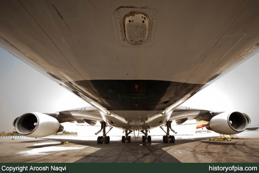 PIA Boeing 747-240B (SCD)