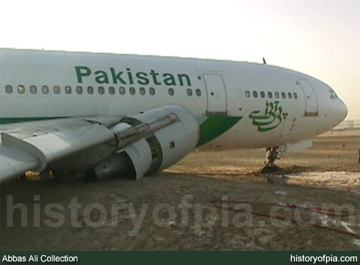 PIA Airbus A300B4-203