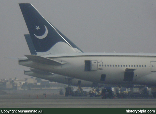 PIA Boeing 777-240ER