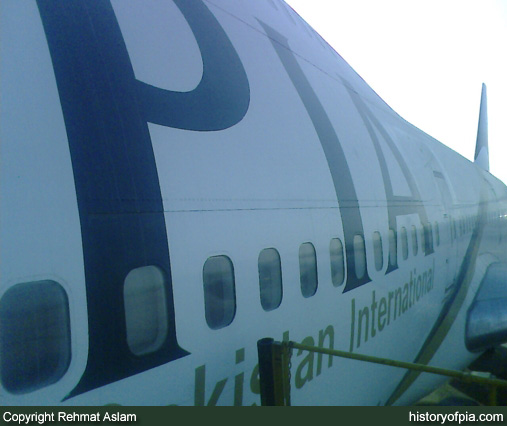 PIA Boeing 747-240B (SCD)