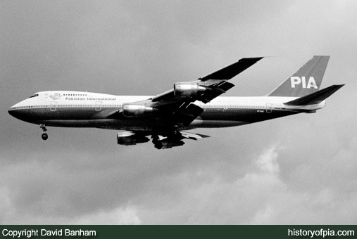 PIA Boeing 747-240B (SCD)