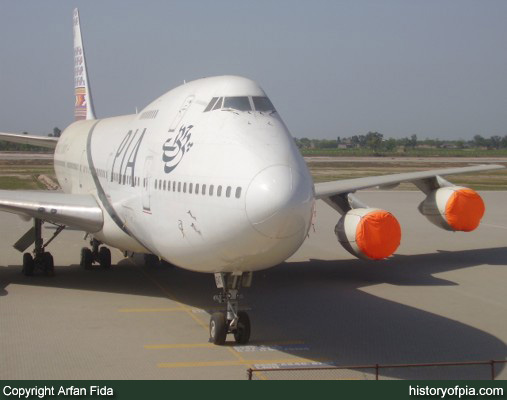 PIA Boeing 747-240B (SCD)