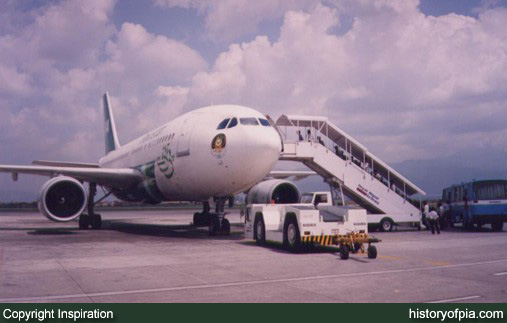 PIA Airbus A310-308