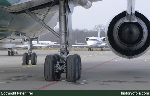 PIA Airbus A310-308