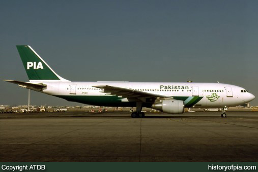 PIA Airbus A300B4-203