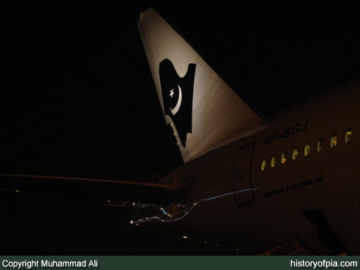 PIA Boeing 777-240ER