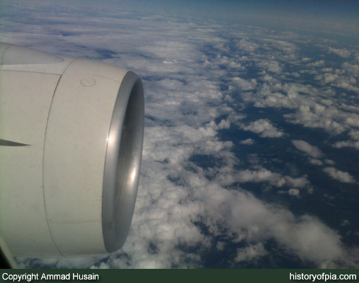 PIA Boeing 777-240ER