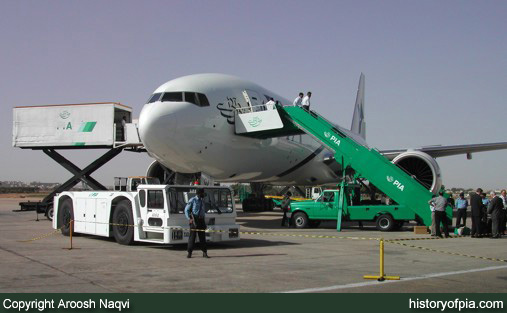 PIA Boeing 777-240ER