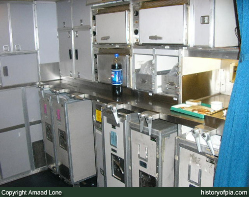 PIA Airbus A310-324ET