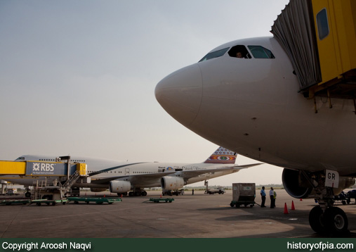 PIA Airbus A310-325ET