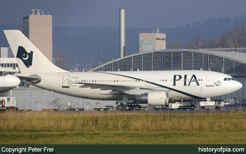 PIA Airbus A310-325ET