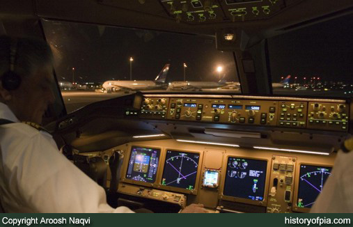 PIA Boeing 777-240LR