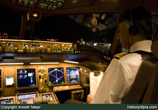 PIA Boeing 777-240LR