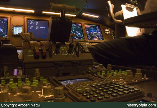 PIA Boeing 777-240LR