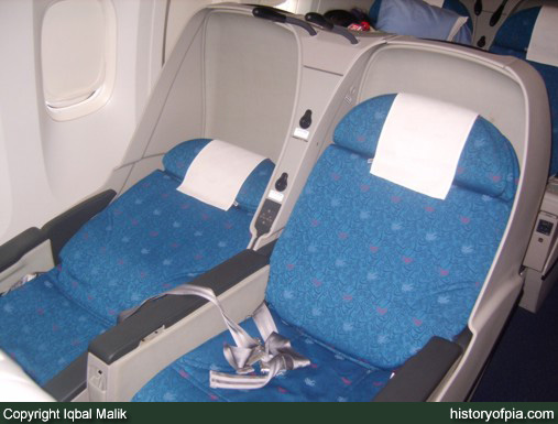 PIA Boeing 777-340ER