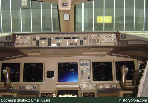 PIA Boeing 777-340ER