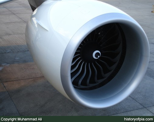 PIA Boeing 777-340ER