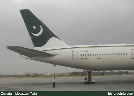 PIA Boeing 777-340ER