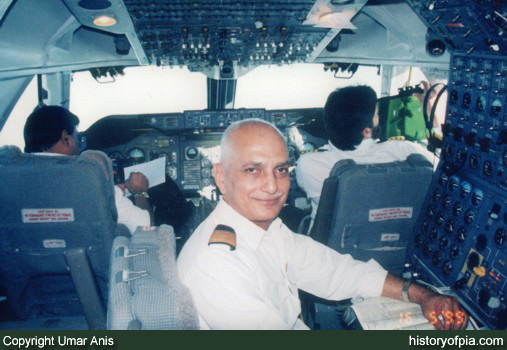 PIA Boeing 747 Flight Engineer