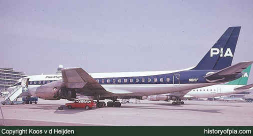 PIA Douglas DC-8-21F