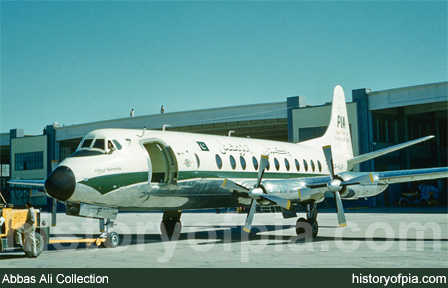 PIA Vickers Viscount 815